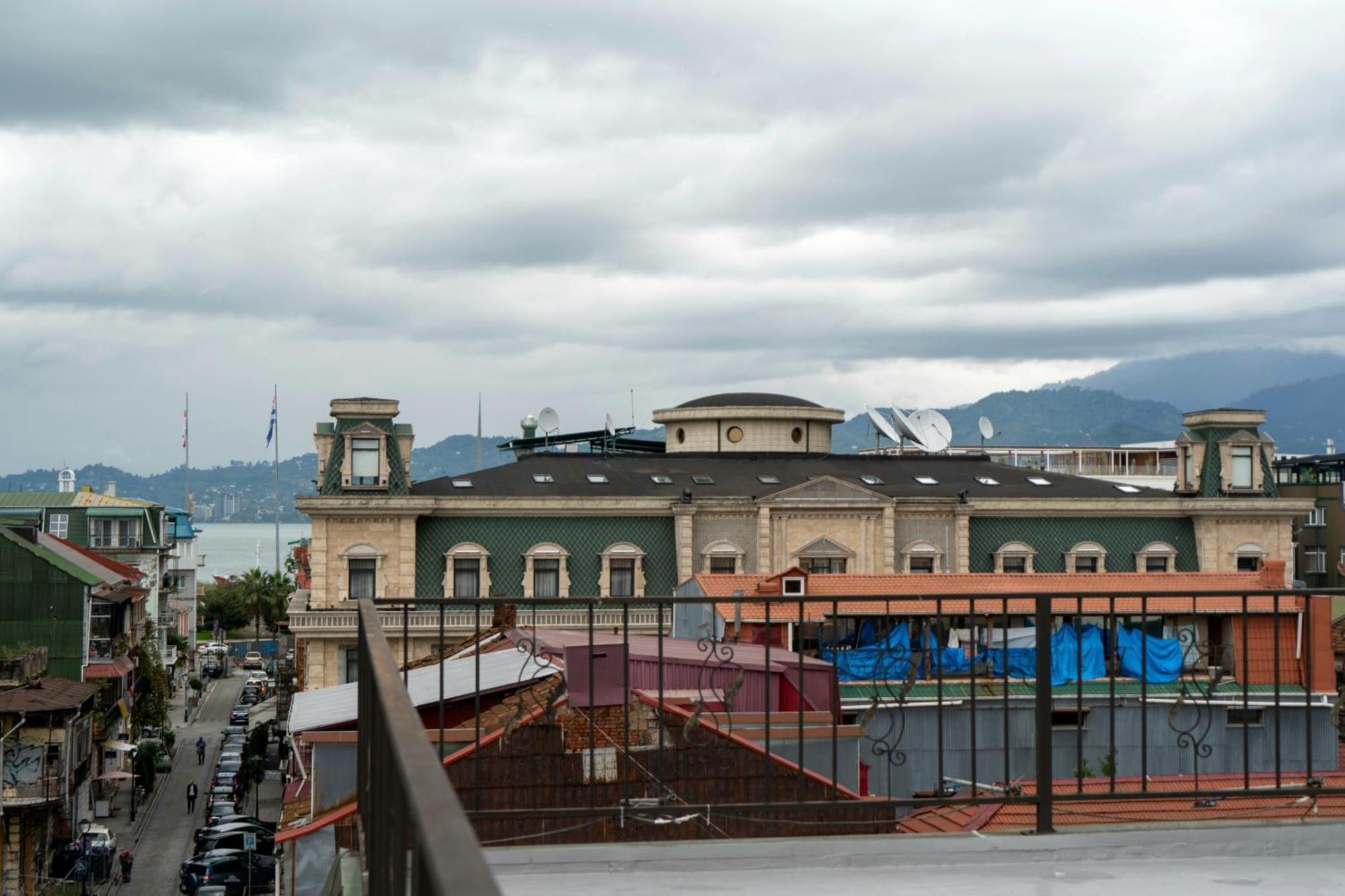 Hotel Ponto Vechio Batumi Ngoại thất bức ảnh